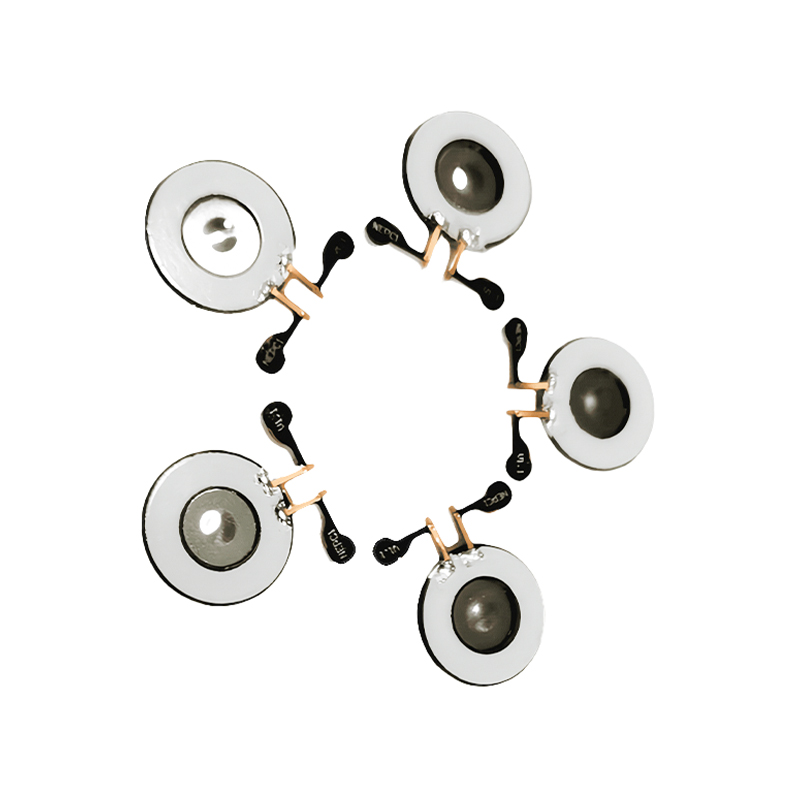 KNN16-140K Loodvrij gaas Medische inhaleerbare vernevelaar, vernevelingssnelheid 0,30 ml / min Mediane deeltjesgrootte 3,5um Soldeerbare FPC Aangepaste vernevelschijven